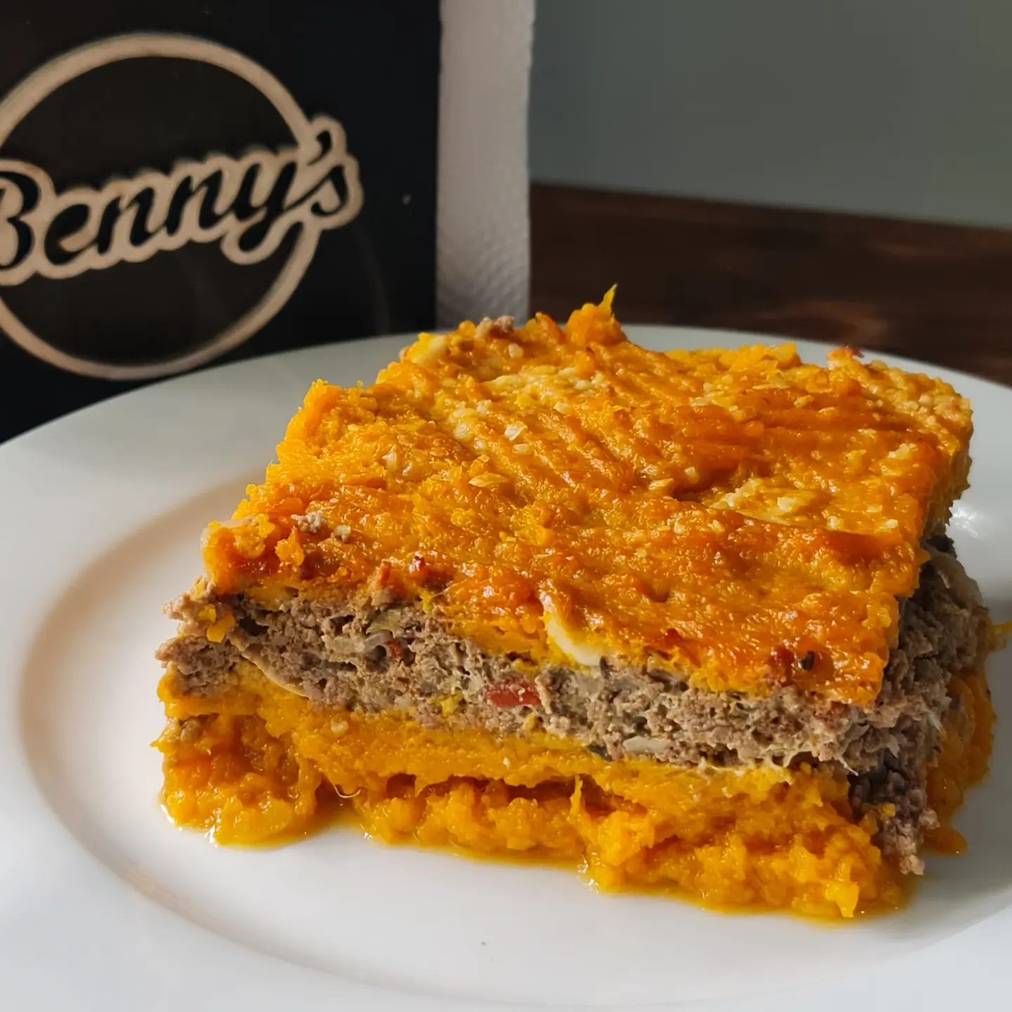Pastel de carne con puré de calabaza y boniato, preparado por Benny’s